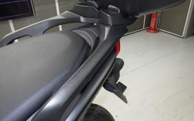 YAMAHA T-MAX 560 T 2021 SJ19J