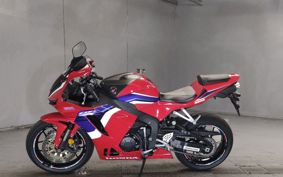 HONDA CBR600RR PC40