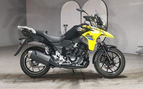 SUZUKI V-STROM 250 DS12E