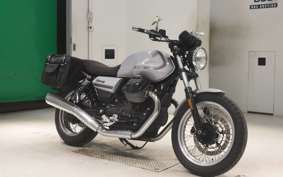 MOTO GUZZI V7 SPECIAL 2023