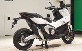 HONDA X-ADV 750 2026 RH21