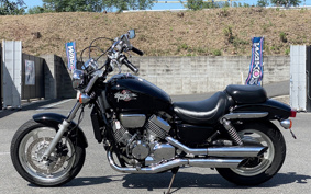 HONDA MAGNA 750 1994 RC43