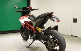 DUCATI HYPERMOTARD 820 SP 2015