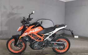 KTM 390 DUKE 2018 JPJ40