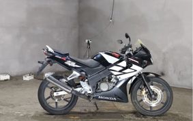 HONDA CBR125R JC34