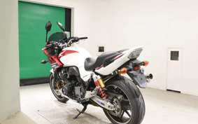HONDA CB400 SUPER BOLDOR A 2015 NC42