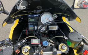 KAWASAKI GPZ900R NINJA 2000 ZX900A