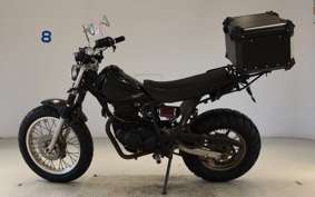YAMAHA TW225 DG09J