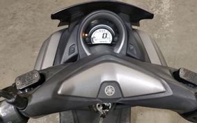 YAMAHA N-MAX 155 SG50J
