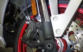 SUZUKI GSX-8R 2024 EM1AA