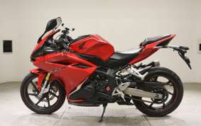 HONDA CBR250RR A MC51