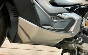 HARLEY XL883N 2016 LE2