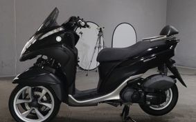 YAMAHA TRICITY 125 SE82J