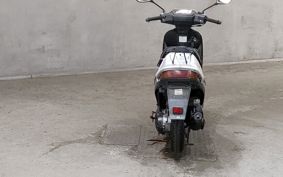 SUZUKI ADDRESS V100 CE13A