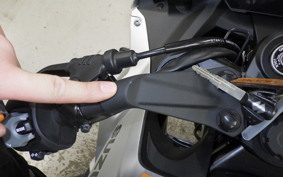 SUZUKI GSX-8R 2025 EM1AA