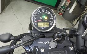 MOTO GUZZI V7 CARBON 2019