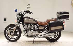 HONDA CB750 CUSTOM 1981 RC04