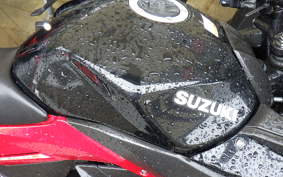 SUZUKI GSX250RA 2018