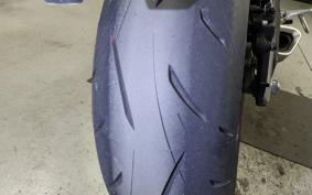 HONDA CB650R E-Clutch 2024