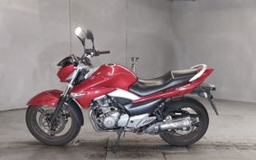 SUZUKI GSR250 GJ55D