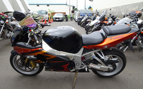 SUZUKI GSX-R1000 2002 BL121