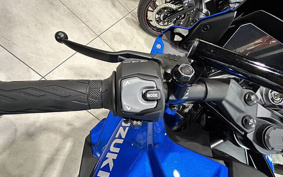 SUZUKI GSX-8R 2024 EM1AA