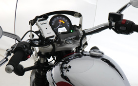 TRIUMPH BONNEVILLE SPEEDMASTER 2023 DAD79H