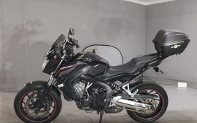 HONDA CB650F 2017 RC83