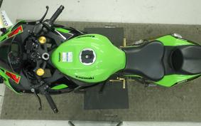 KAWASAKI ZX-25R ZX250E