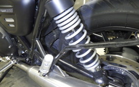 TRIUMPH STREET TWIN 2022