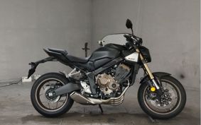 HONDA CB650 2024 RH17