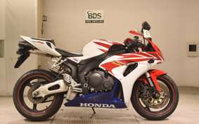 HONDA CBR1000RR 2006 SC57