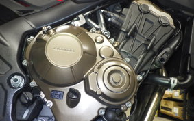 HONDA CB650F 2019 RC83