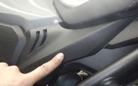 HONDA CB650R E-Clutch 2025 RH17