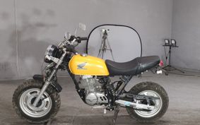 HONDA APE 100 HC07