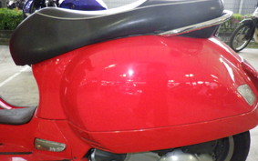 VESPA GTS300 IE 2011