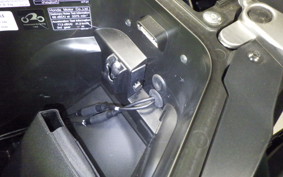 HONDA X-ADV 750 2025 RH21