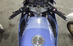 YAMAHA FZR250 2KR