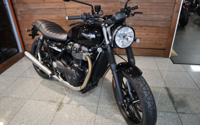 TRIUMPH STREET TWIN 2020 DAD74G