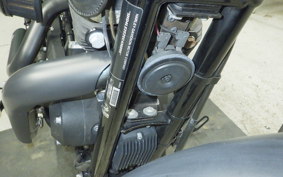 HARLEY XL883N 2014