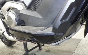 HONDA X-ADV 750 2025 RH21