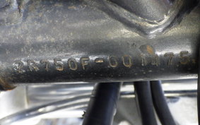 KAWASAKI ZR 700 1999