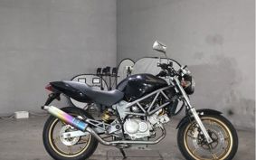HONDA VTR 250 MC33