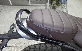 TRIUMPH SCRAMBLER 400X 2026