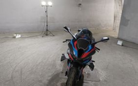 BMW M1000RR 0P01