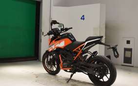 KTM 125 DUKE 2015