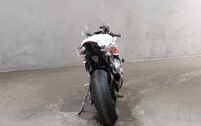 YAMAHA YZF-R1 RaceBase CN06C