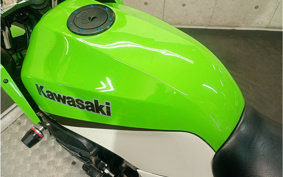 KAWASAKI GPZ900R NINJA 1999 ZX900A