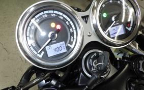 TRIUMPH BONNEVILLE T120 2025