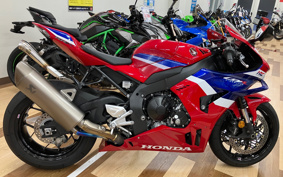 HONDA CBR1000RR-R FB 2024 SC82